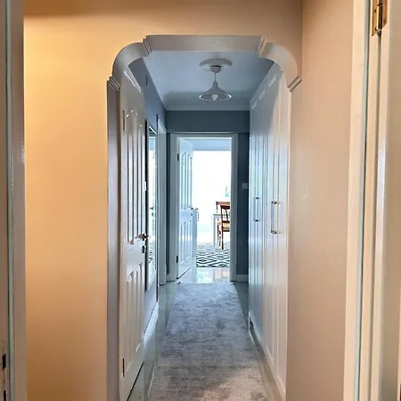 Διαμέρισμα An In A Decent Neighborhood *